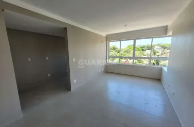 Apartamento com 1 dormitório e 1 vaga de garagem no bairro petrópolis