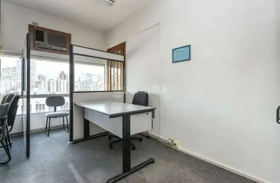 Conjunto comercial no bairro centro histórico, com uma vaga!