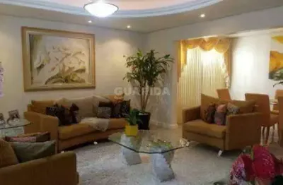 Casa residencial mobiliada com 3 dormitórios sendo 1 suíte para alugar no bairro passo da areia.