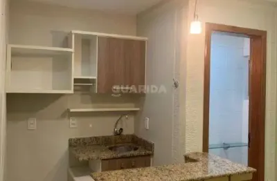 Sala comercial semi mobiliada para alugar no bairro centro histórico.
