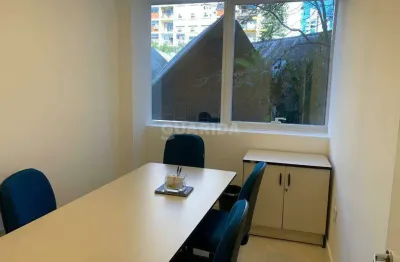 Conjunto comercial todo reformado no bairro auxiliadora .