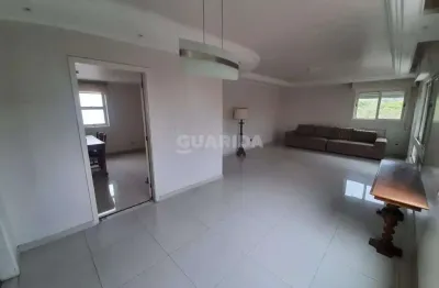Cobertura de 3 dormitórios, sendo 1 suíte, no bairro do bom fim.