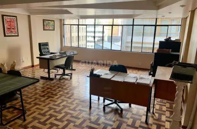 Sala comercial para alugar na Rua Uruguai, Centro Histórico, Porto Alegre