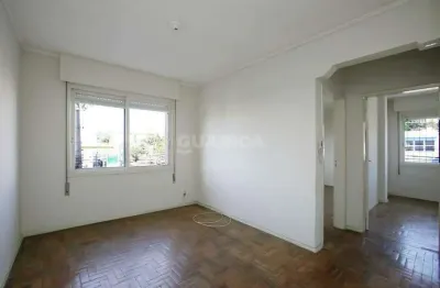 Excelente apartamento de 2 dormitórios no bairro partenon.