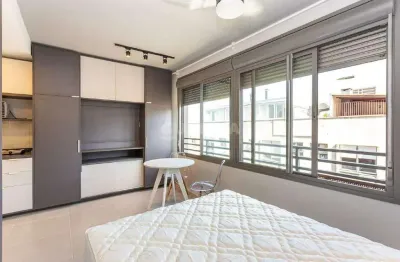 Apartamento mobiliado com 1 dormitório no bairro Cidade Baixa