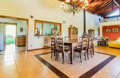 Casa em condomínio com 5 dormitórios no bairro vila nova