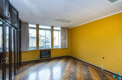 Sala comercial para alugar na Avenida Borges de Medeiros, Centro Histórico, Porto Alegre