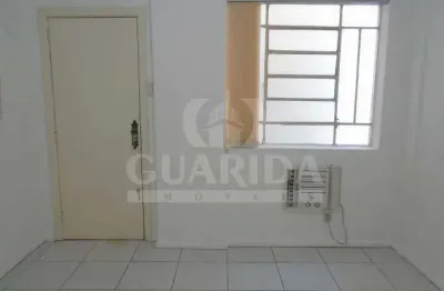 Sala comercial para alugar na Rua Uruguai, Centro Histórico, Porto Alegre