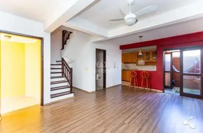 Casa com 3 dormitórios, sendo 1 suíte, no bairro teresópolis - porto alegre/rs