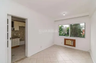 Apartamento com 2 dormitórios e 1 vaga de garagem no bairro cavalhada