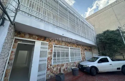 Casa comercial no bairro rio branco - porto alegre/rs