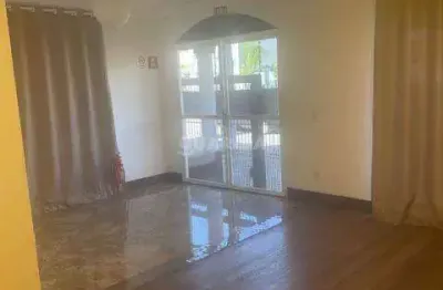 Casa comercial para alugar na Rua Doutor Salvador Franca, Jardim Botânico, Porto Alegre