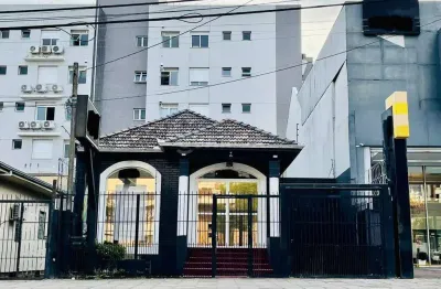Casa comercial para alugar na Rua Doutor Salvador Franca, Jardim Botânico, Porto Alegre