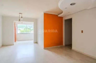 Cobertura com 3 dormitórios, sendo 1 suíte, para alugar no bairro nonoai
