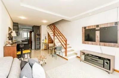 Casa residencial com 2 dormitórios suítes, no bairro guarujá - porto alegre/rs