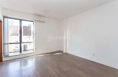 Sala comercial para alugar na Avenida Coronel Lucas de Oliveira, Auxiliadora, Porto Alegre