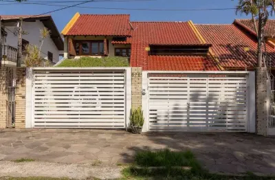 Casa de 4 dormitórios mobiliada no bairro jardim itu sabara.