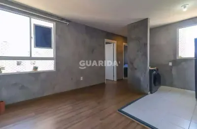 Apartamento com 2 quartos para alugar na Avenida Edgar Pires de Castro, Restinga, Porto Alegre