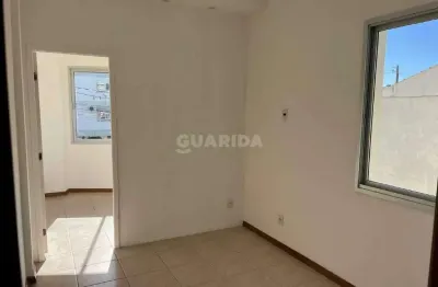 Sala comercial para alugar no bairro três figueiras