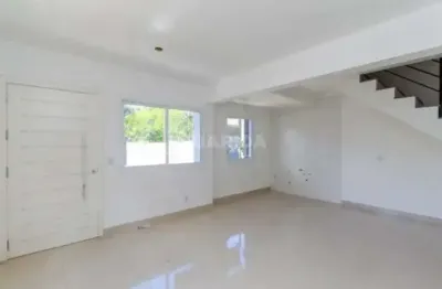 Casa residencial com 3 dormitórios, sendo 2 suíte, para alugar no bairro espirito santo.