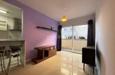 Apartamento mobiliado com 1 dormitório, pátio e 1 vaga de garagem no bairro menino deus!