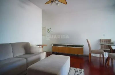 Apartamento de 3 dormitórios, sendo 1 suíte, no bairro boa vista.