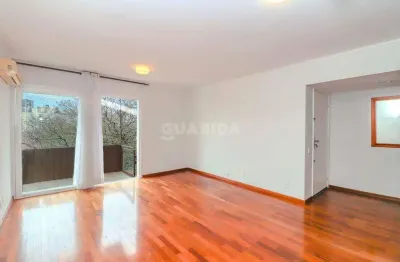 Apartamento com 2 dormitórios, sendo 1 suíte, para alugar no bairro moinhos de vento.