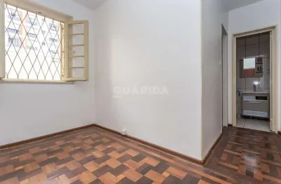 Apartamento com 2 quartos no centro histórico - porto alegre/rs