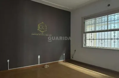 Casa residencial/sobrado para aluguel, 4 quartos, 2 vagas, rio branco - porto alegre/rs