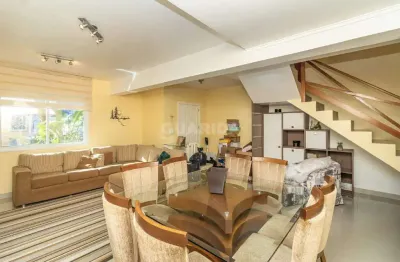 Casa em condomínio para aluguel, 3 quartos, 1 suíte, 2 vagas no bairro lomba do pinheiro!