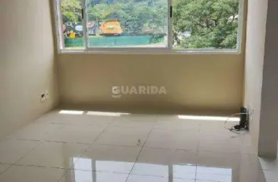 Apartamento com 2 dormitórios para alugar no bairro partenon, com vaga coberta!