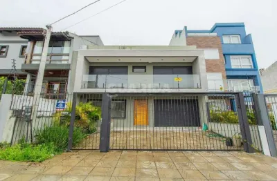 Sobrado novo de alto padrão com 3 suítes no bairro são geraldo em porto alegre!
