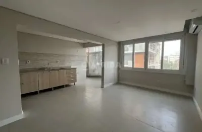 Apartamento com 3 dormitórios para alugar no bairro cidade baixa.