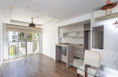 Apartamento com 2 quartos para alugar na Rua Walton Pontes Carpes, Vila Nova, Porto Alegre