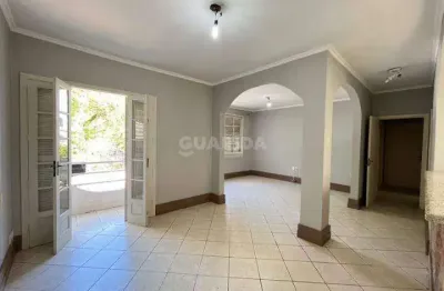 Excelente apartamento com 2 dormitórios no bairro auxiliadora.