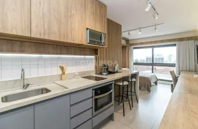 Apartamento loft mobiliado no bairro petrópolis, com 1 vaga de garagem e andar alto!