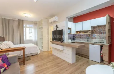 Apartamento mobiliado com 1 dormitório no bairro centro histórico