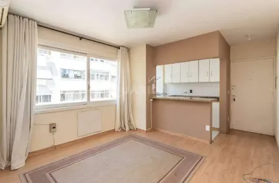 Apartamento mobiliado no bairro petrópolis, com 1 dormitório.