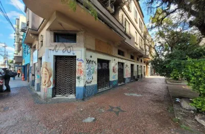 Loja comercial no bairro cidade baixa com 135m² de área útil.