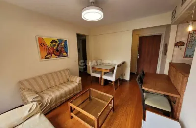 Apartamento totalmente mobiliado de 2 dormitórios no bairro petrópolis!