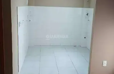 Apartamento com 2 quartos para alugar na Rua Sete Mil E Oito, Restinga, Porto Alegre