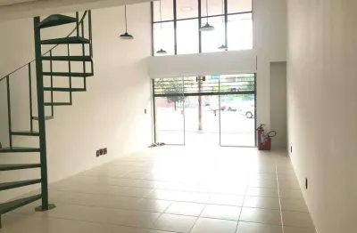 Loja diferenciada com mezanino, no bairro cidade baixa, com 01 vaga de garagem!