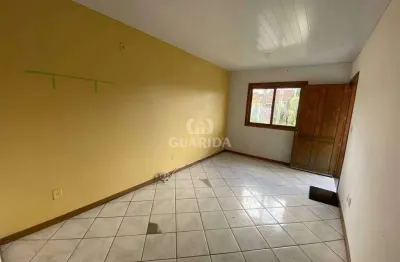 Casa com 2 quartos para alugar na Rua Júlio Ribeiro de Castilhos, Hípica, Porto Alegre