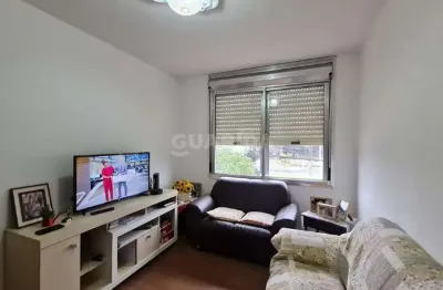Apartamento com 3 quartos para alugar na Rua Ibicui, Cristal, Porto Alegre