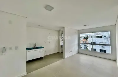 Apartamento com 2 dormitórios, sendo 1 suíte, para alugar no bairro jardim botânico.