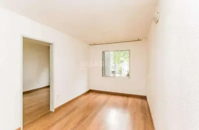 Apartamento amplo, de 1 dormitório no bairro alto petrópolis com vaga de garagem coberta.