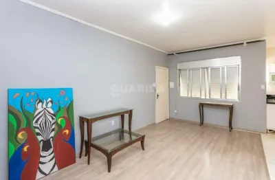 Apartamento mobiliado com 2 dormitórios no bairro passo d’areia