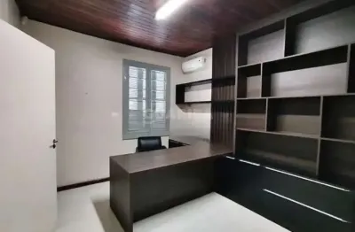 Casa comercial para alugar na Rua Álvaro Chaves, Floresta, Porto Alegre