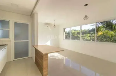 Apartamento com 2 dormitórios sendo 1 suíte para alugar no bairro partenon.