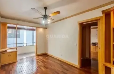 Cobertura com 2 dormitórios para alugar sendo 1 suíte no bairro santana.